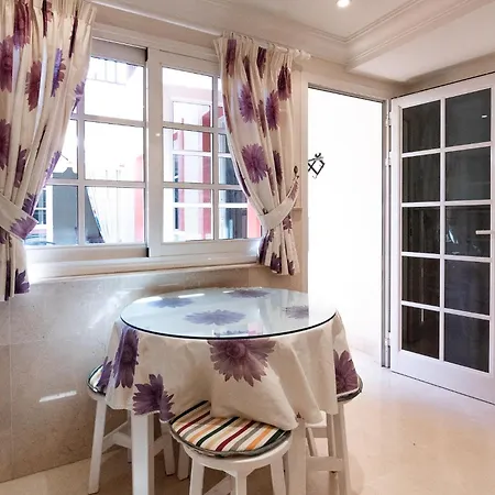 Penthouse En La Playa Del Duque Apartamento *