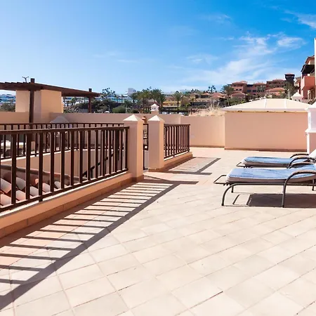 Apartamento Penthouse En La Playa Del Duque Costa Adeje (Tenerife)